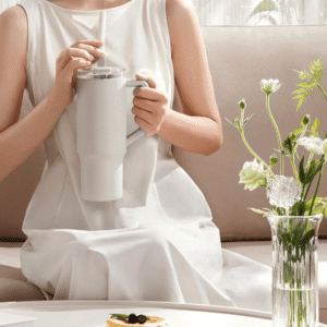 تراول ماگ شیائومی مدل Straw Mug XMXGB01PL گنجایش 1 لیتر